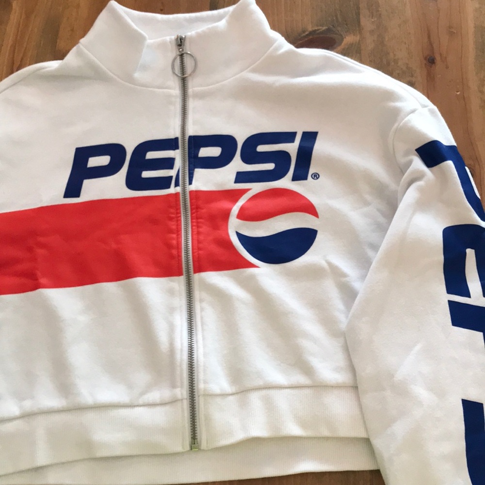 Cropped sweatshirt